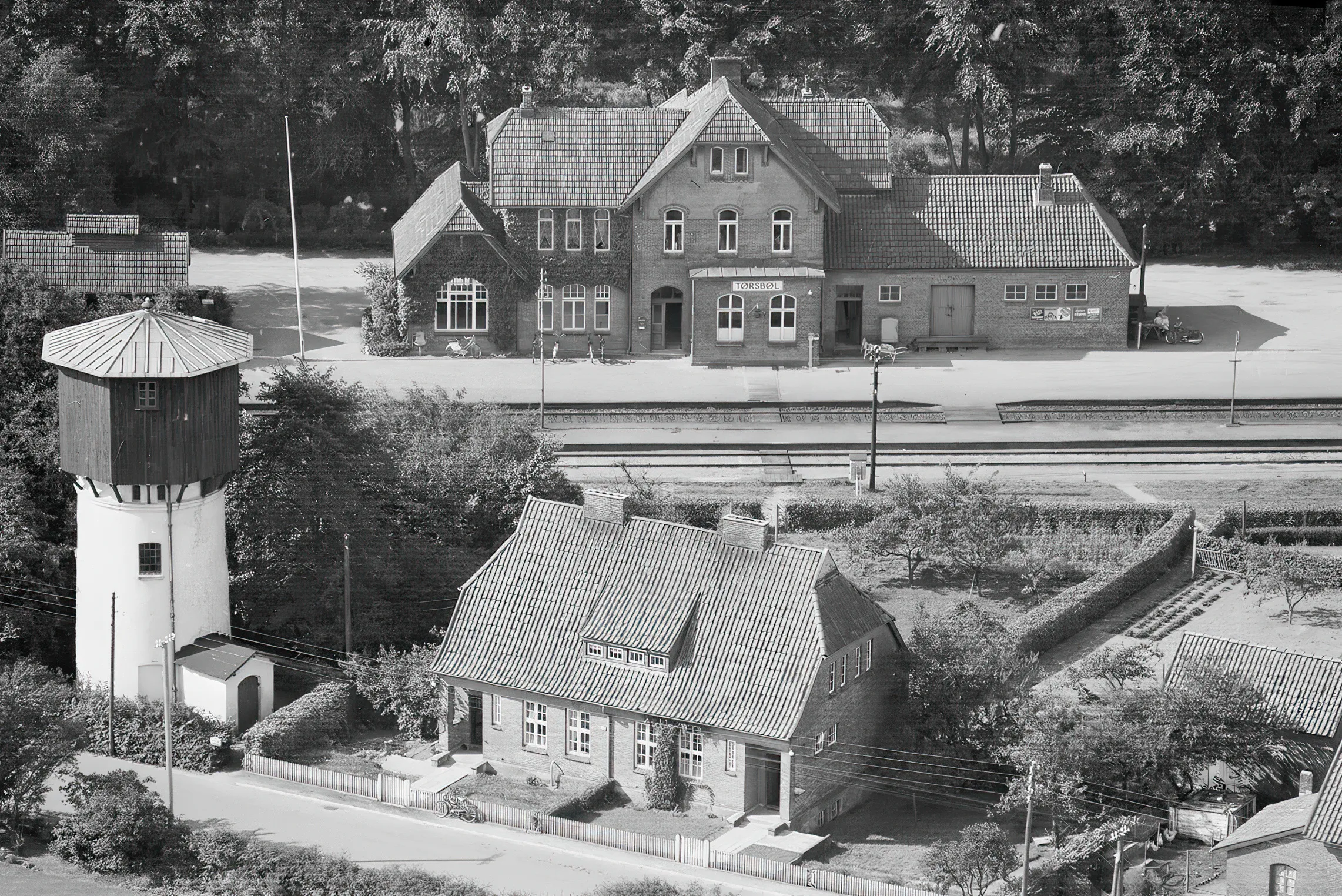 Billede af Tørsbøl Station. Billede af Tørsbøl Station.