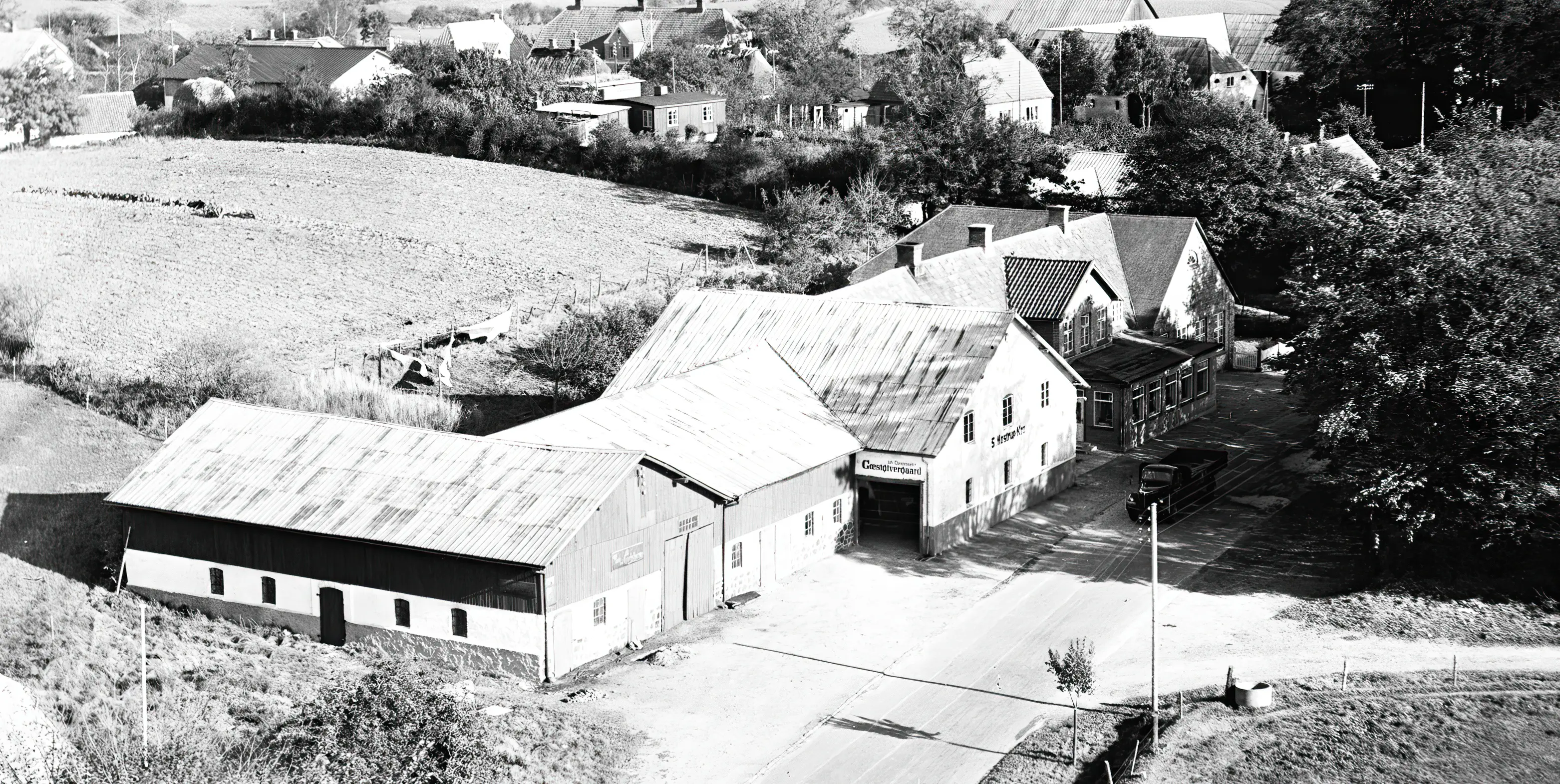 Billede af Sønder Hostrup Stationskro. Billede af Sønder Hostrup Stationskro.