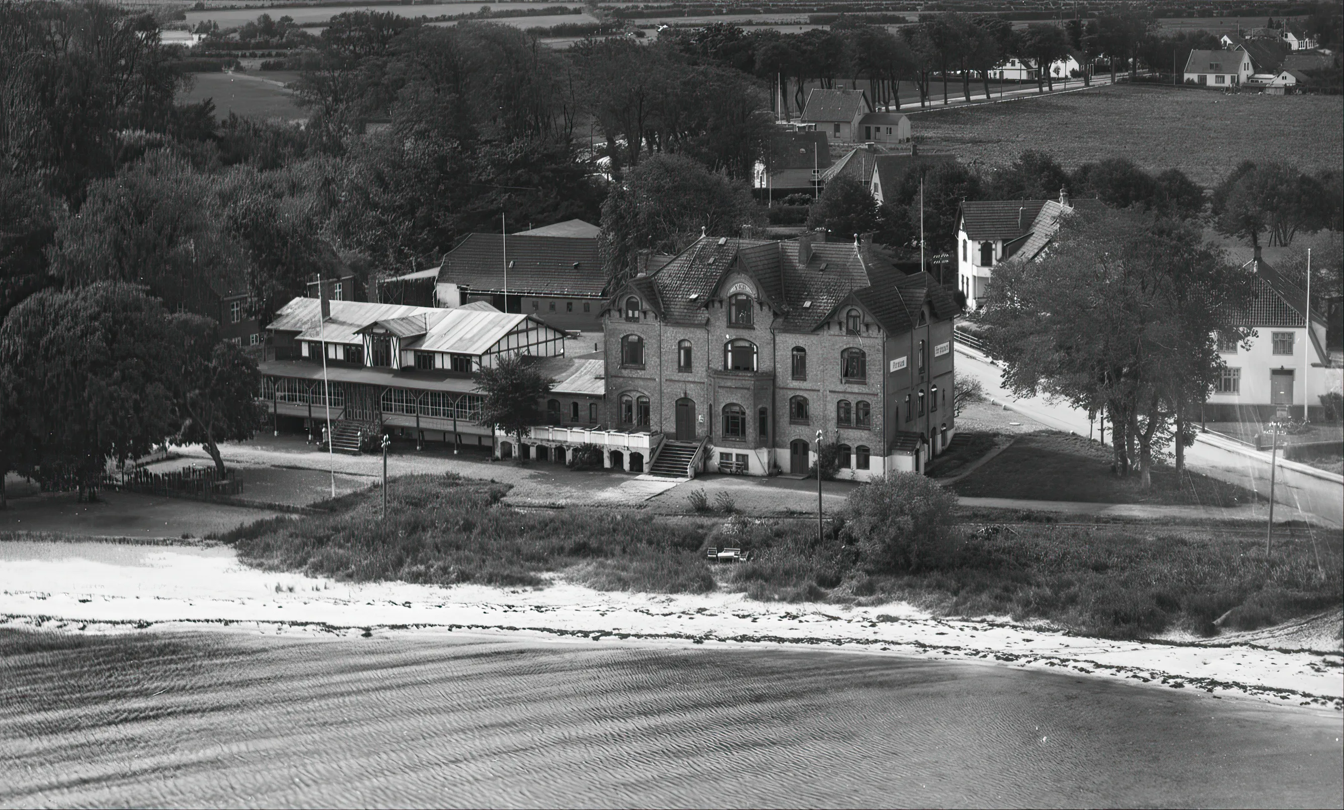 Billede af Aarøsund Havn Station. Billede af Aarøsund Havn Station.