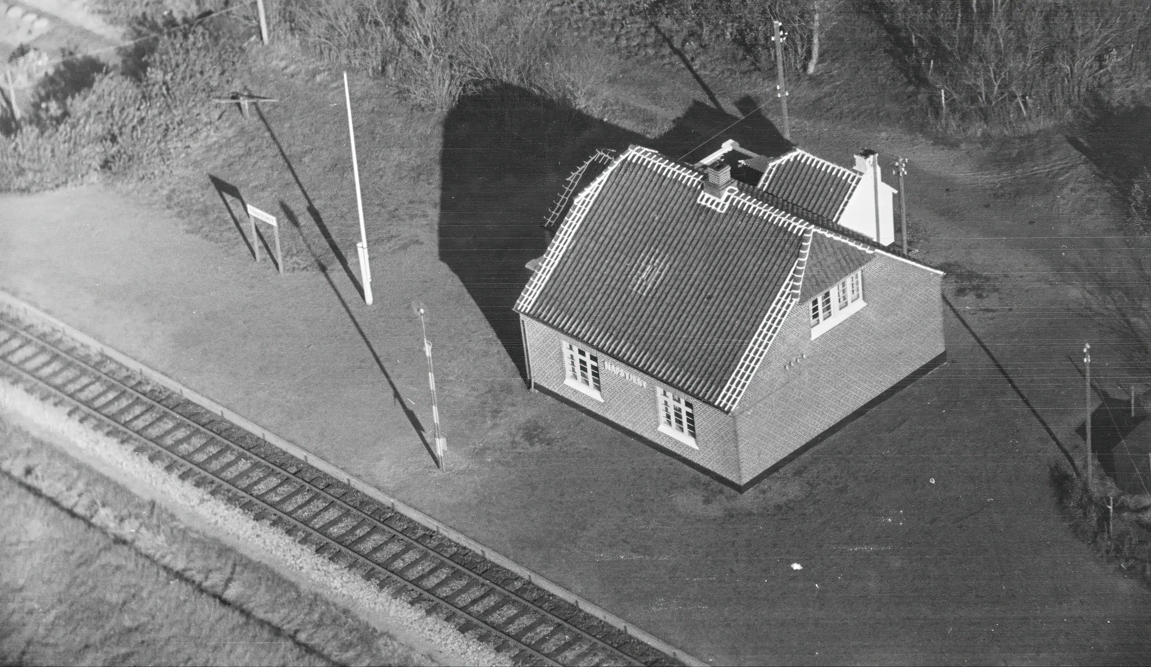Billede af Napstjert Station. Billede af Napstjert Station.