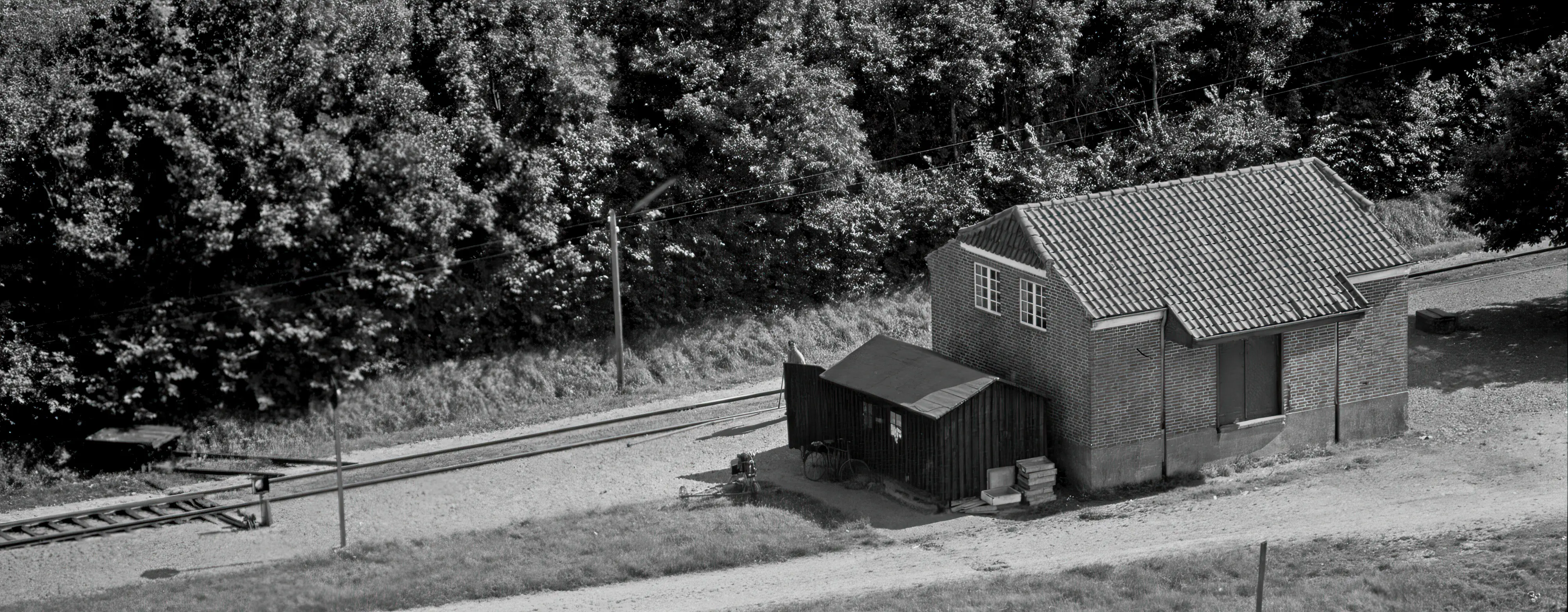Billede af Vind Stations varehus. Billede af Vind Stations varehus.