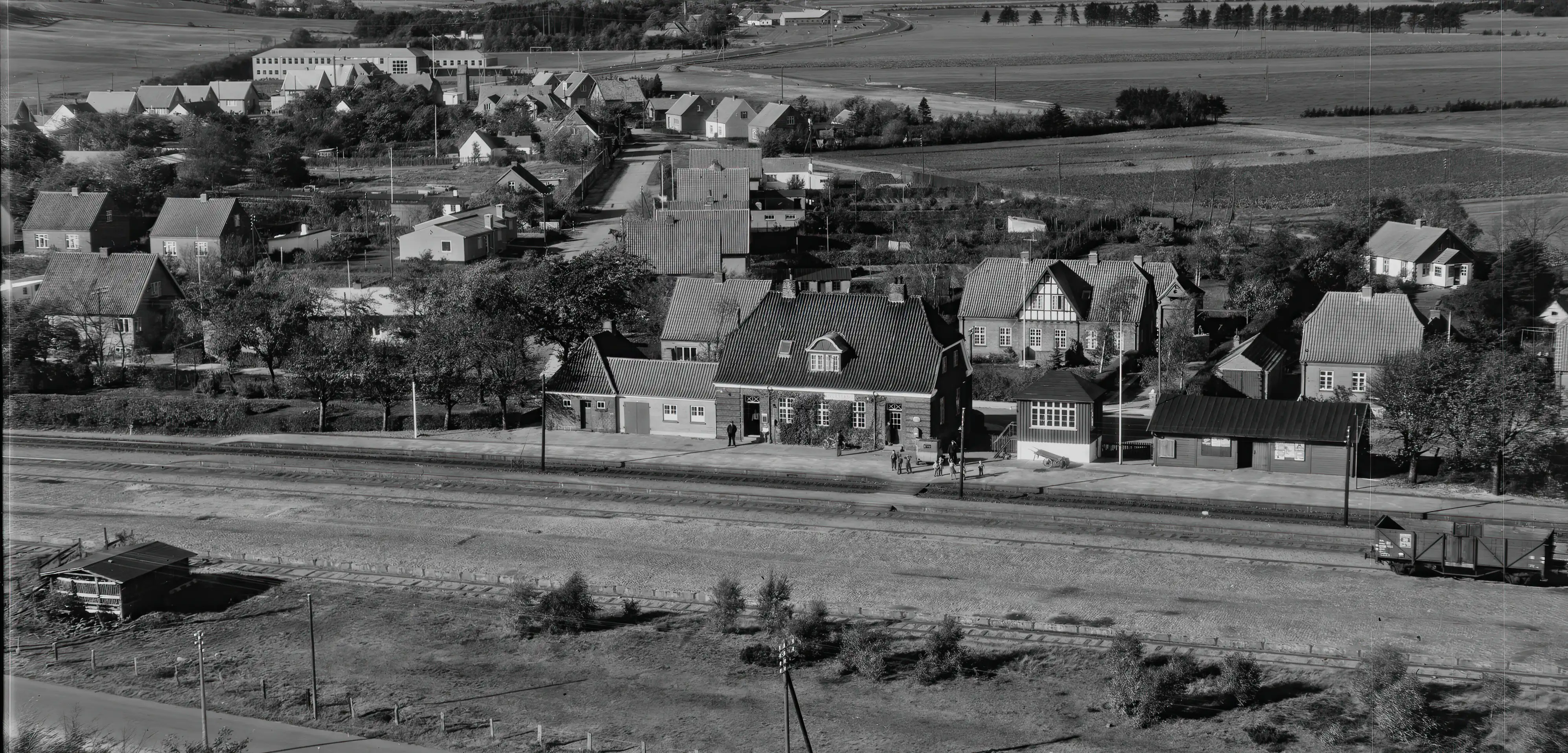 Billede af Engesvang Station. Billede af Engesvang Station.