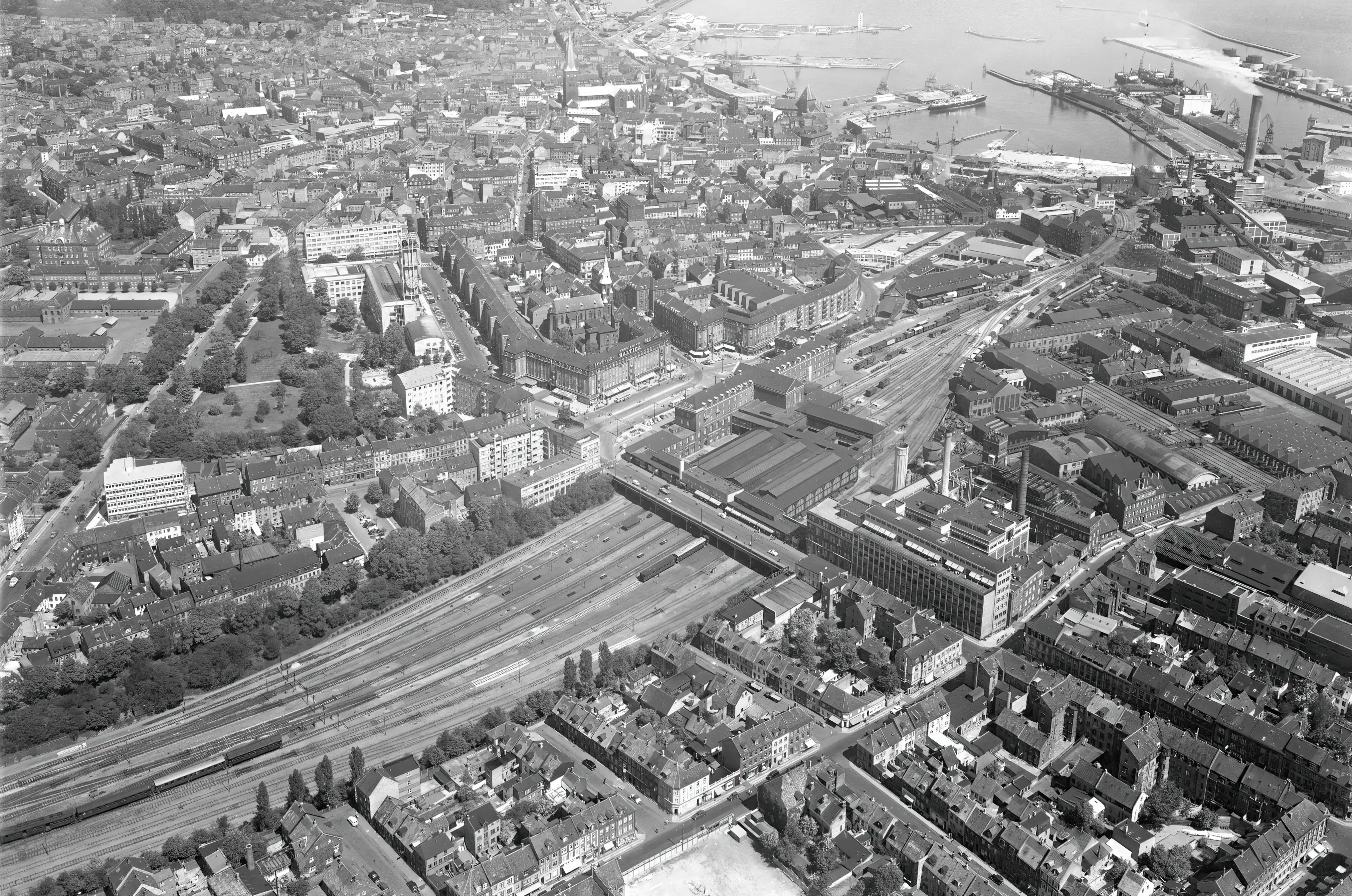 Billede af Aarhus Hovedbanegård. Billede af Aarhus Hovedbanegård.