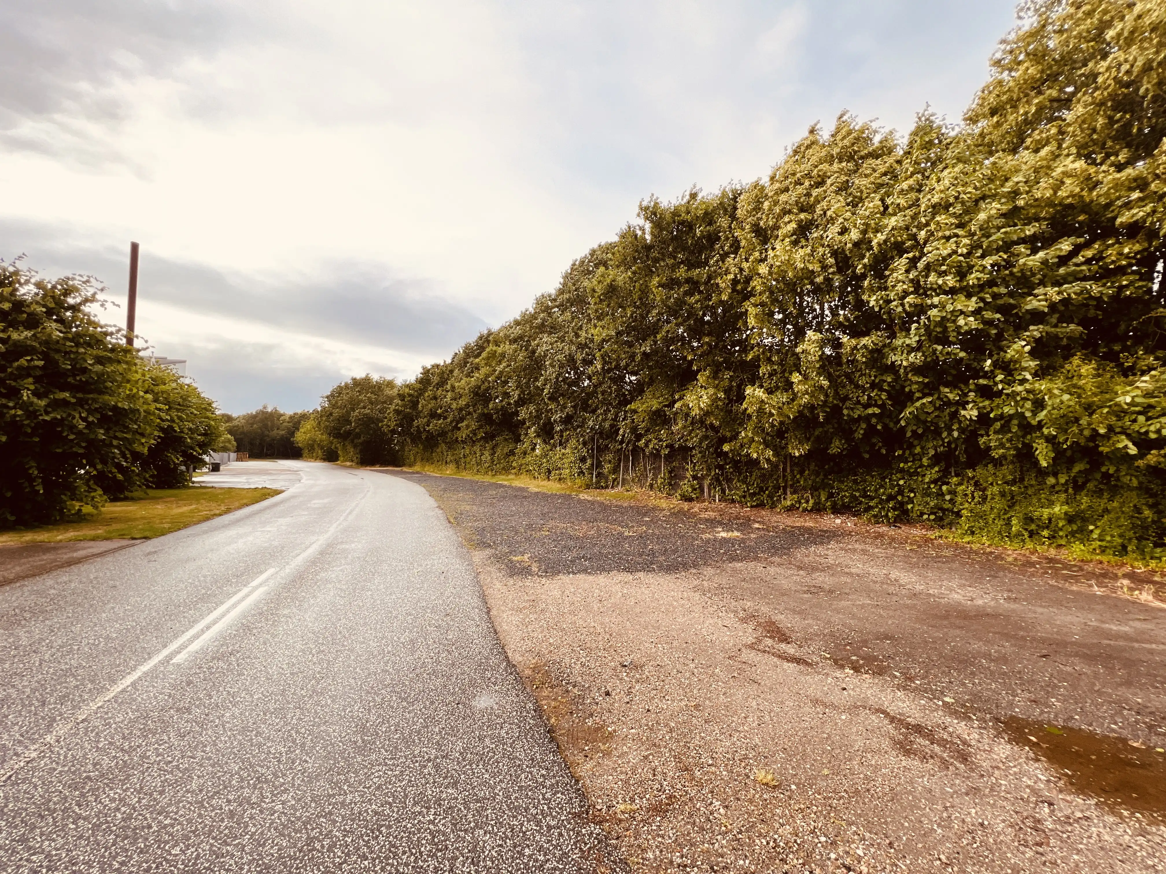 Billede af Pjedsted Billetsalgssted - Billetsalgssted er nedrevet, men Pjedsted Billetsalgssted har ligget her. Billede af Pjedsted Billetsalgssted - Billetsalgssted er nedrevet, men Pjedsted Billetsalgssted har ligget her.