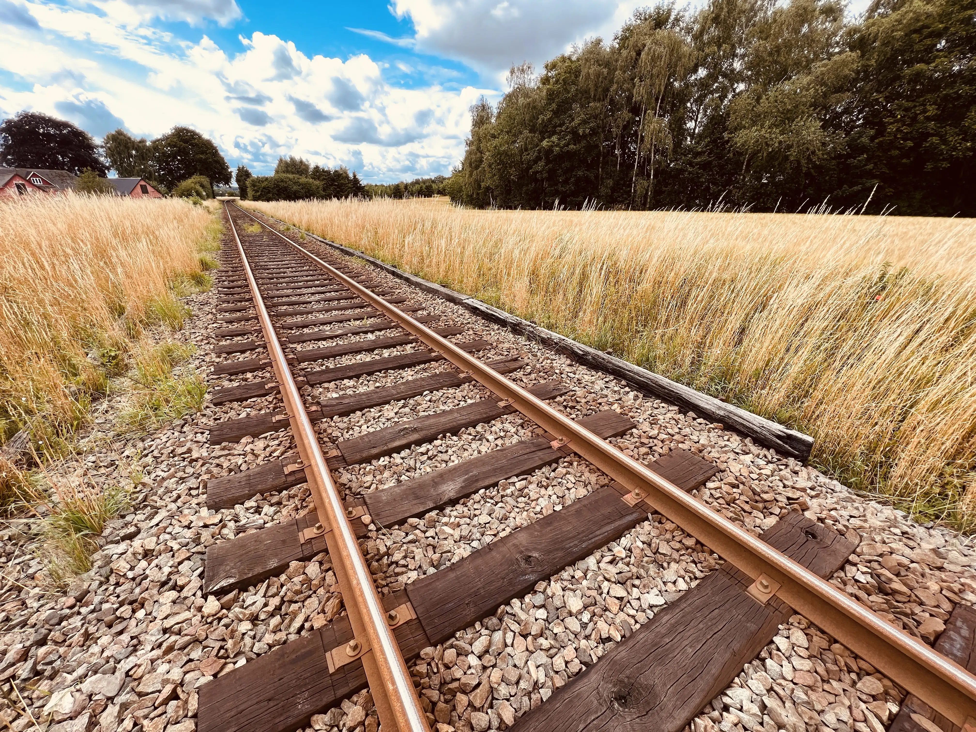 Billede af Udstrup Trinbræt - Trinbræt er nedrevet, men Udstrup Trinbræt har ligget her. Billede af Udstrup Trinbræt - Trinbræt er nedrevet, men Udstrup Trinbræt har ligget her.