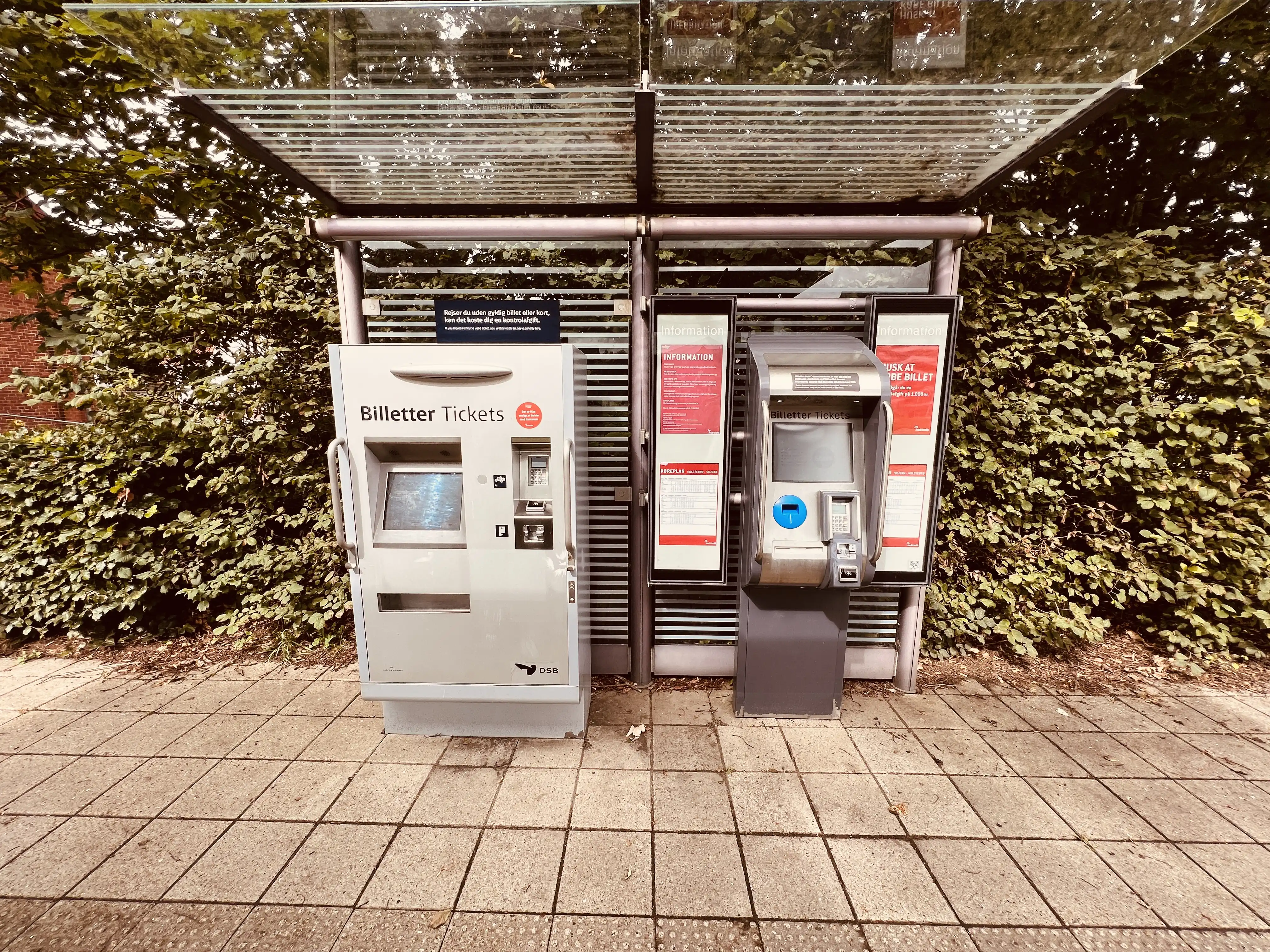 Billede af Hee Trinbræt. Billede af Hee Trinbræt.
