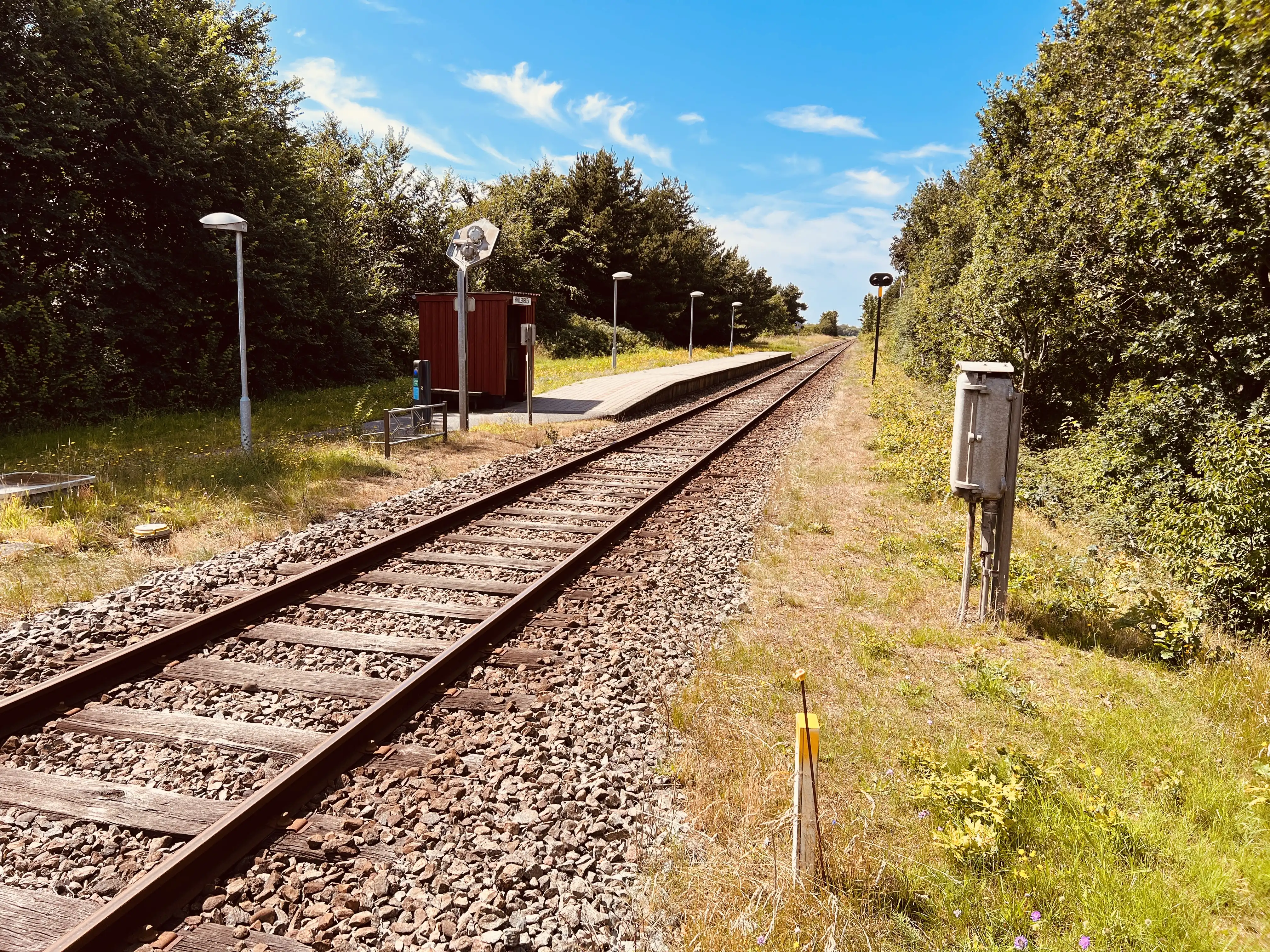 Billede af Hyllerslev Trinbræt. Billede af Hyllerslev Trinbræt.