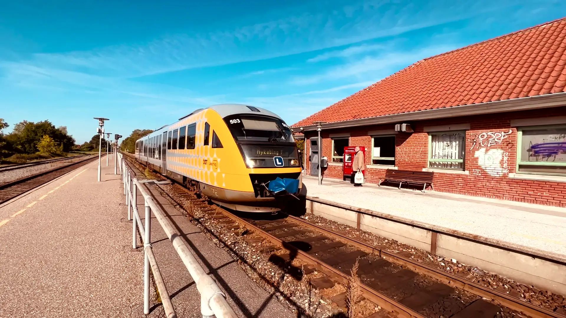 Billede af LT DM 503, tidligere NJJ DM 503 fotograferet ud for Sakskøbing Station. Billede af LT DM 503, tidligere NJJ DM 503 fotograferet ud for Sakskøbing Station.