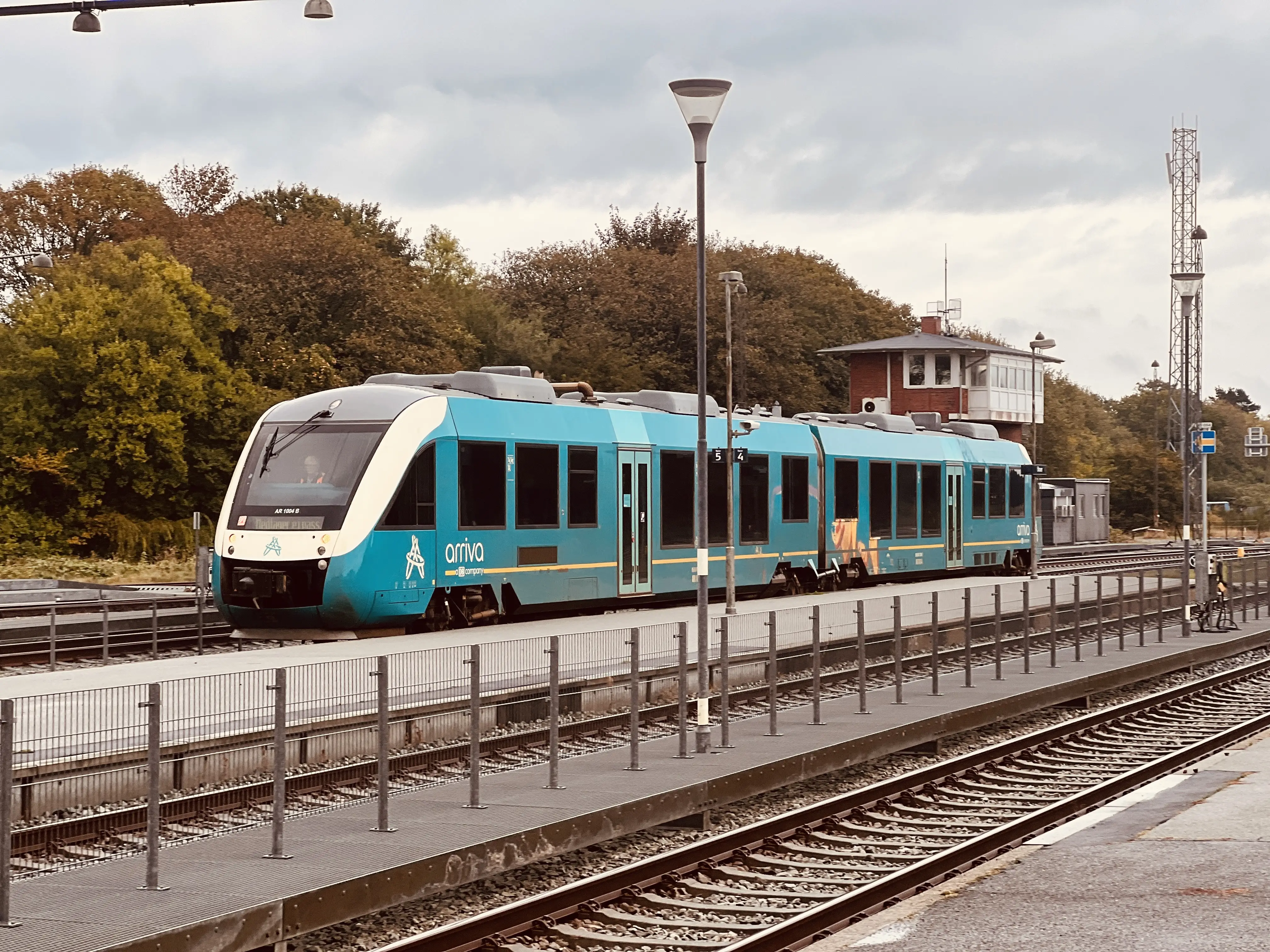 ARRIVA AR 1004