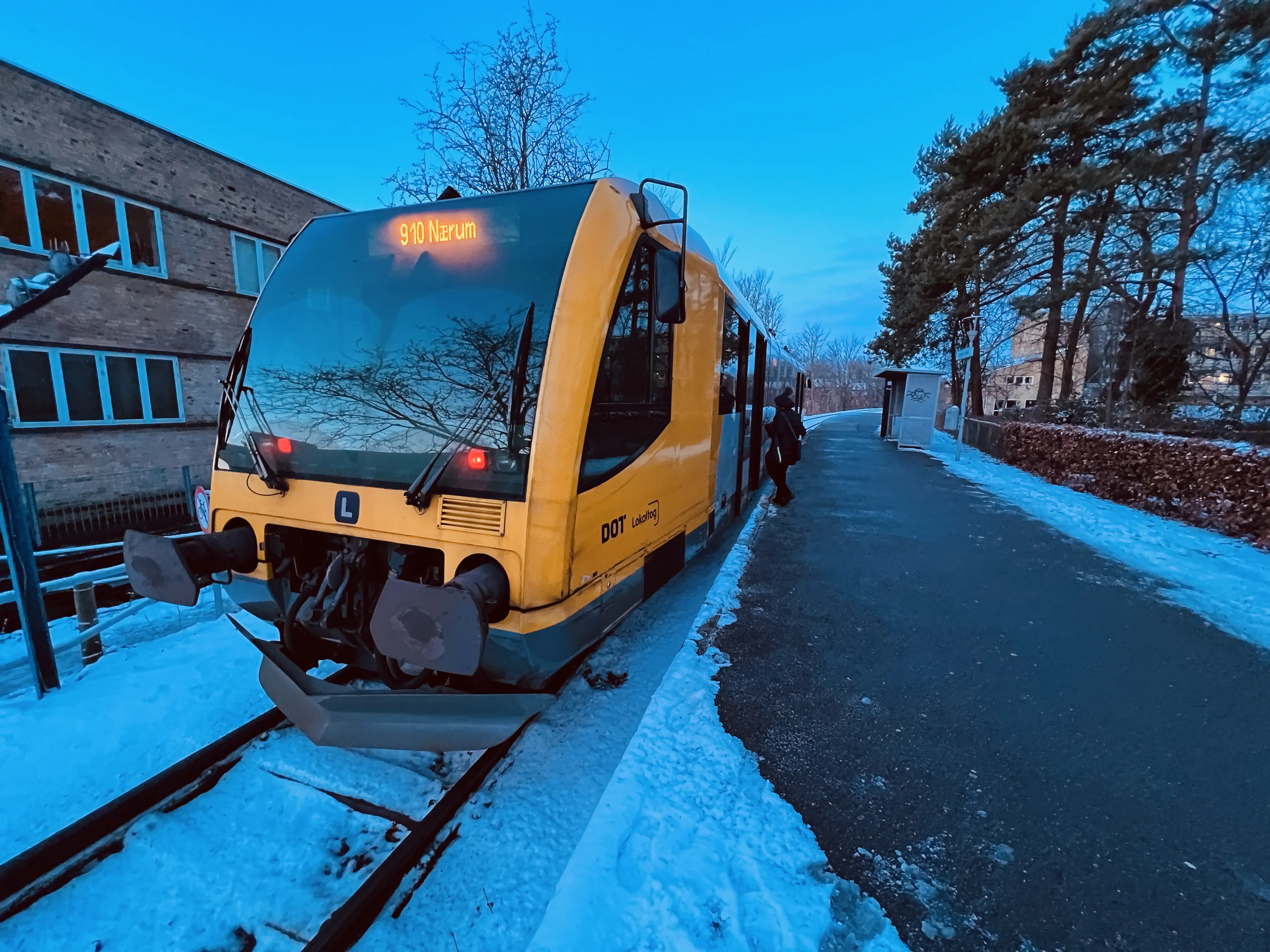 Billede af LT Lm 23, tidligere LNJ Lm 23 fotograferet ud for Lyngby Lokal Station.