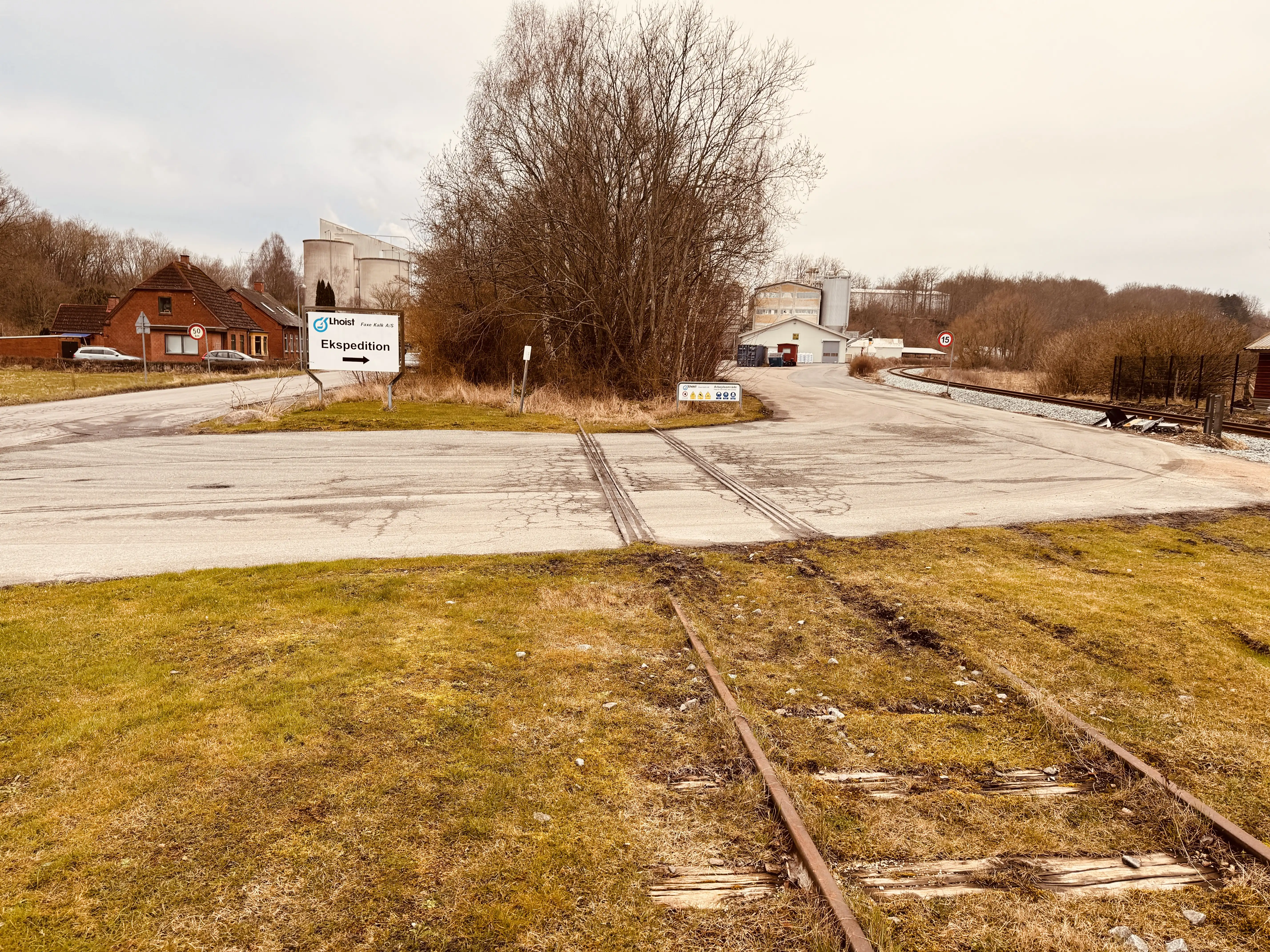 Billede af Stubberup Station - Station er nedrevet, men Stubberup Station har ligget hertil venstre for sporet. Billede af Stubberup Station - Station er nedrevet, men Stubberup Station har ligget hertil venstre for sporet.