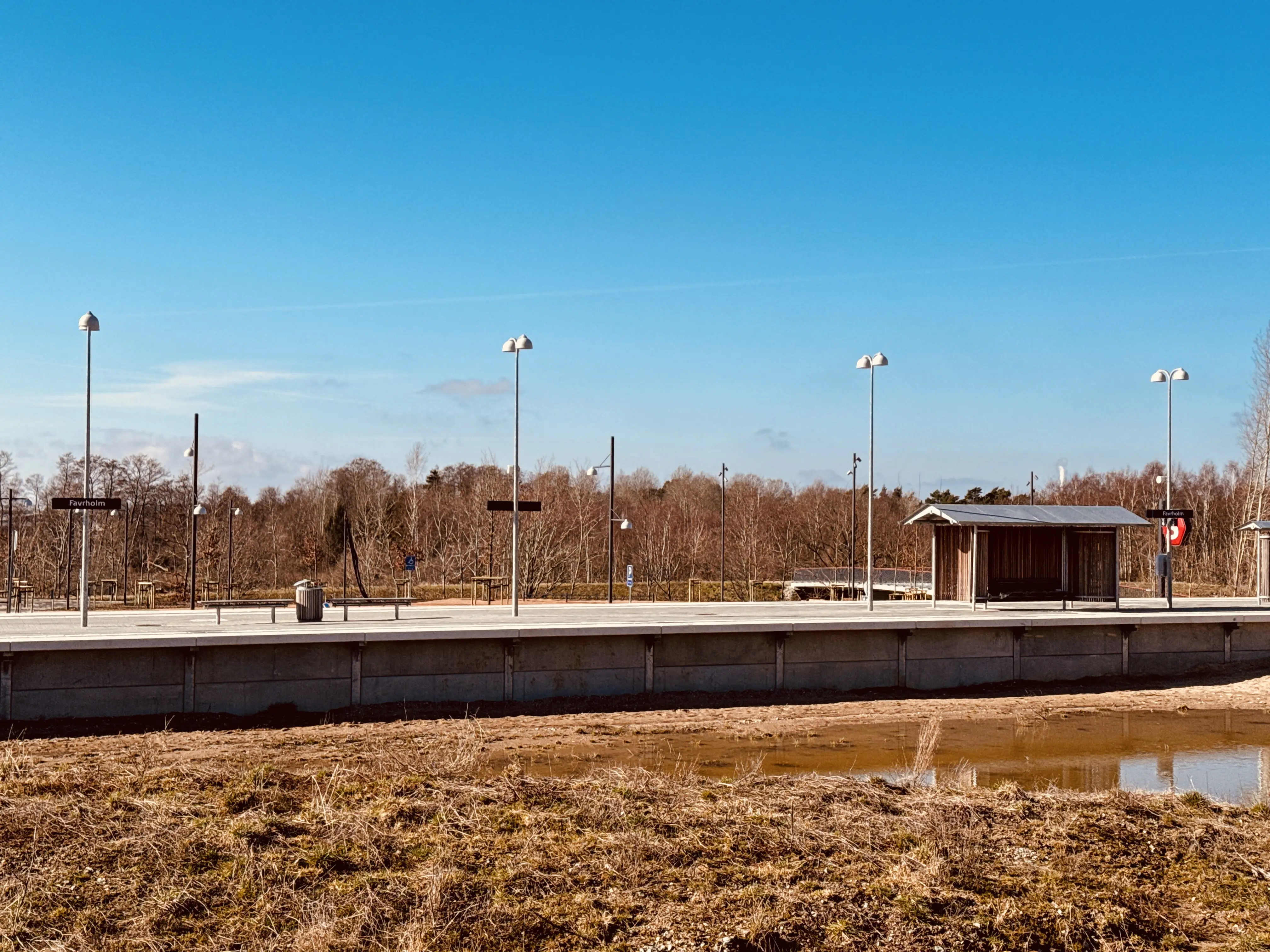 Billede af Favrholm Trinbræt. Billede af Favrholm Trinbræt.