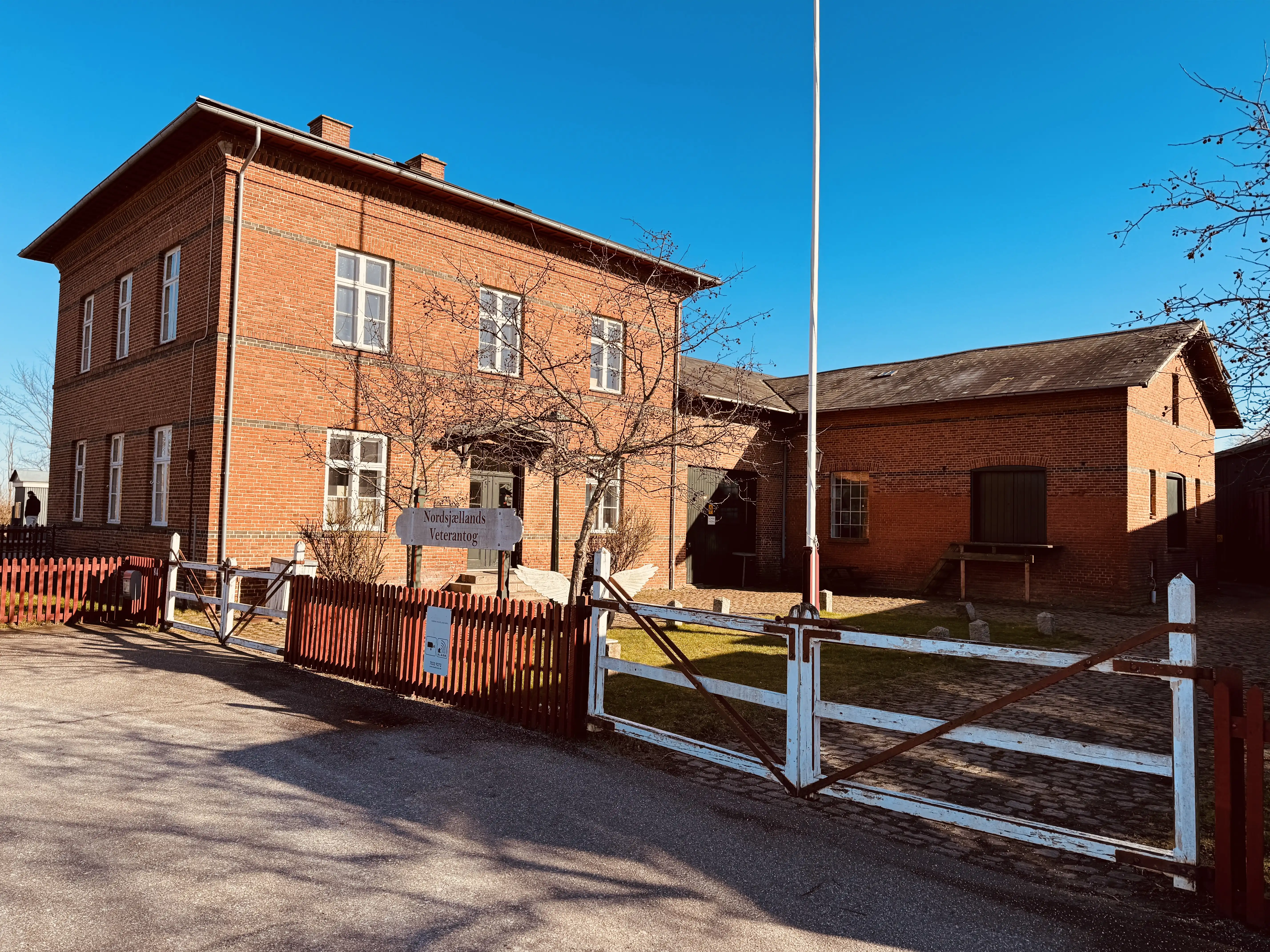 Billede af Græsted Station.