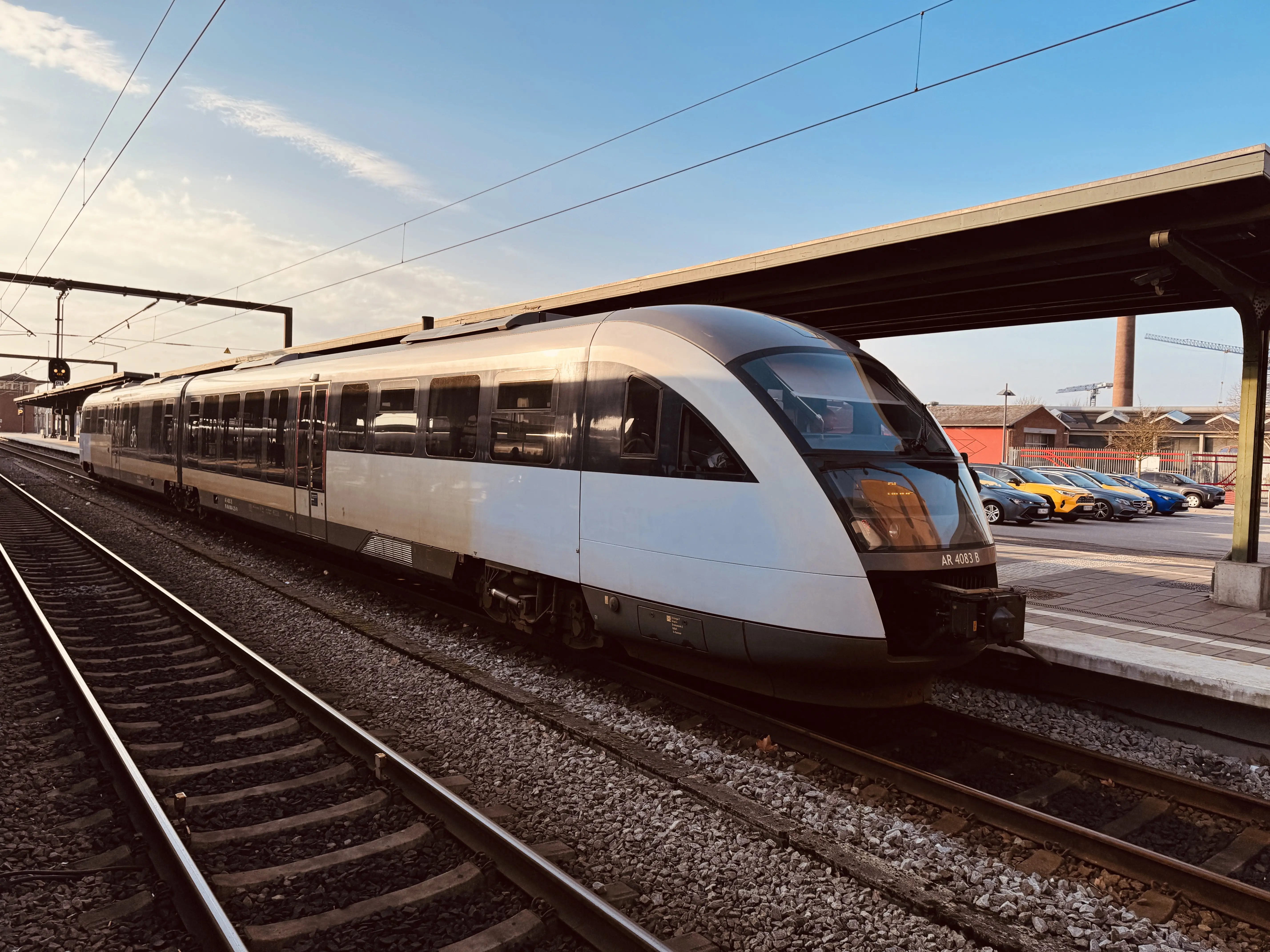 Billede af ARRIVA AR 4083, tidligere DSB MQ 4123-4923 fotograferet ud for Odense Banegård Center. Billede af ARRIVA AR 4083, tidligere DSB MQ 4123-4923 fotograferet ud for Odense Banegård Center.
