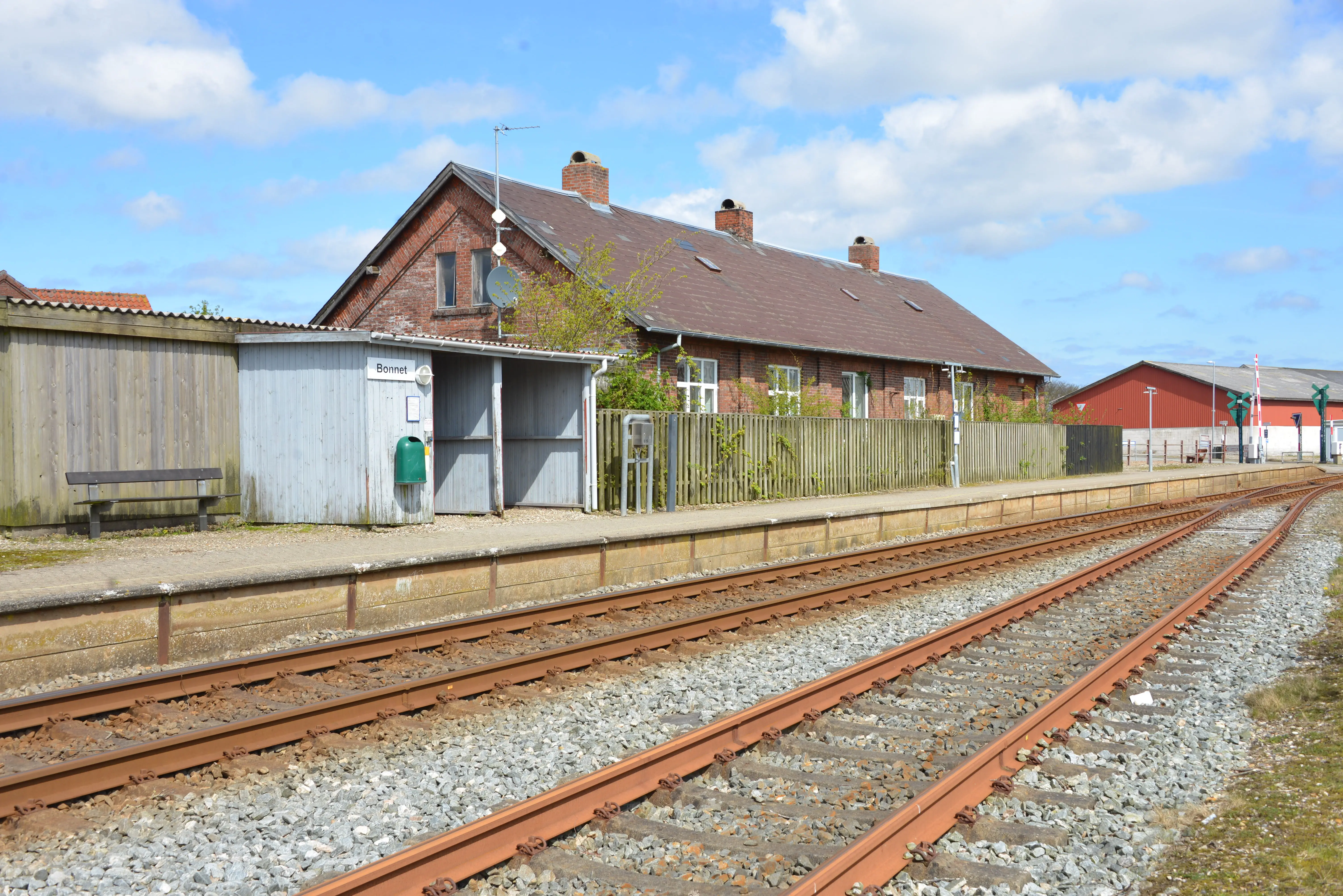 Billede af Bonnet Station. Billede af Bonnet Station.