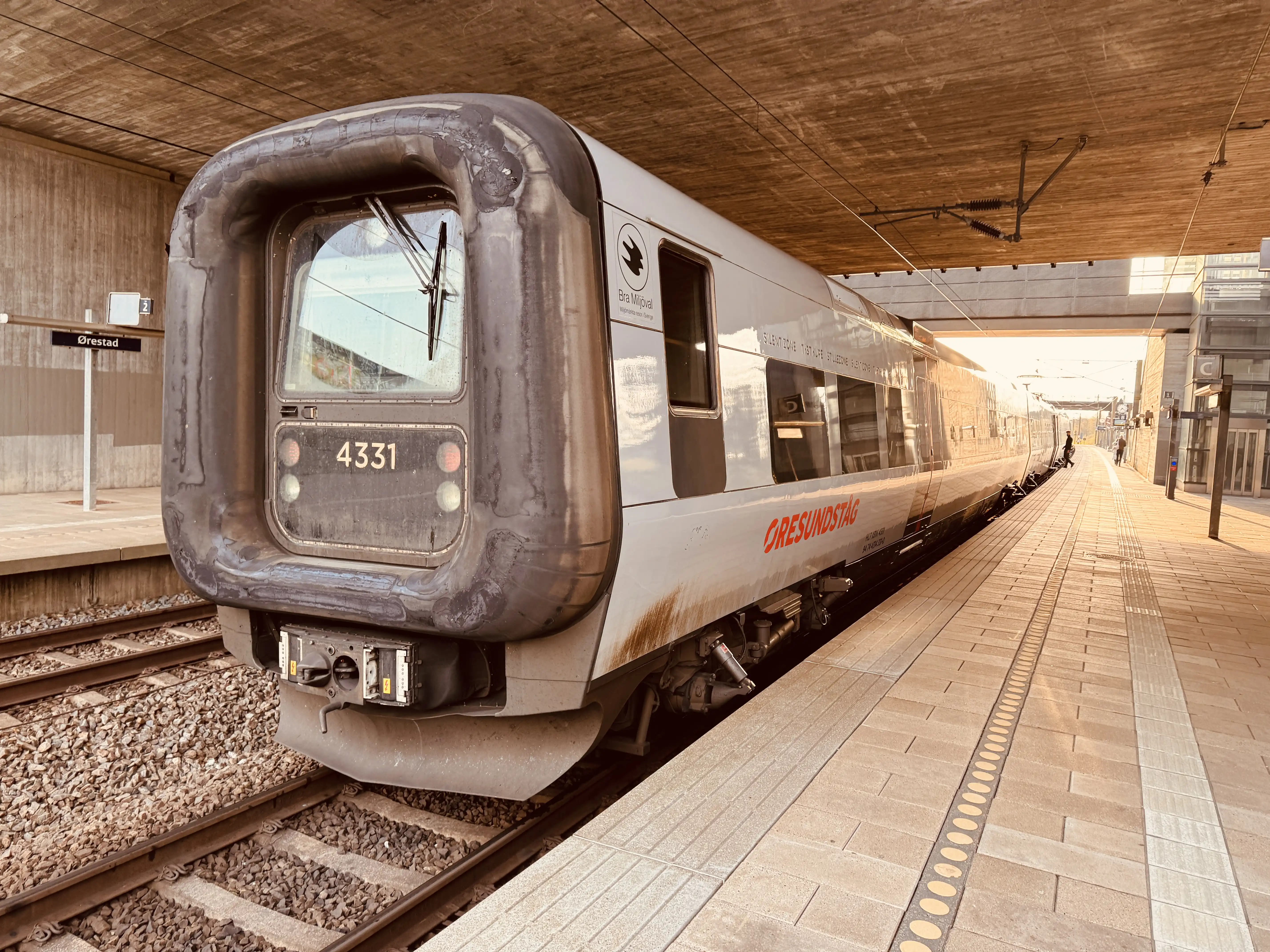 Billede af DSB ET 4331 fotograferet ud for Ørestad Trinbræt.