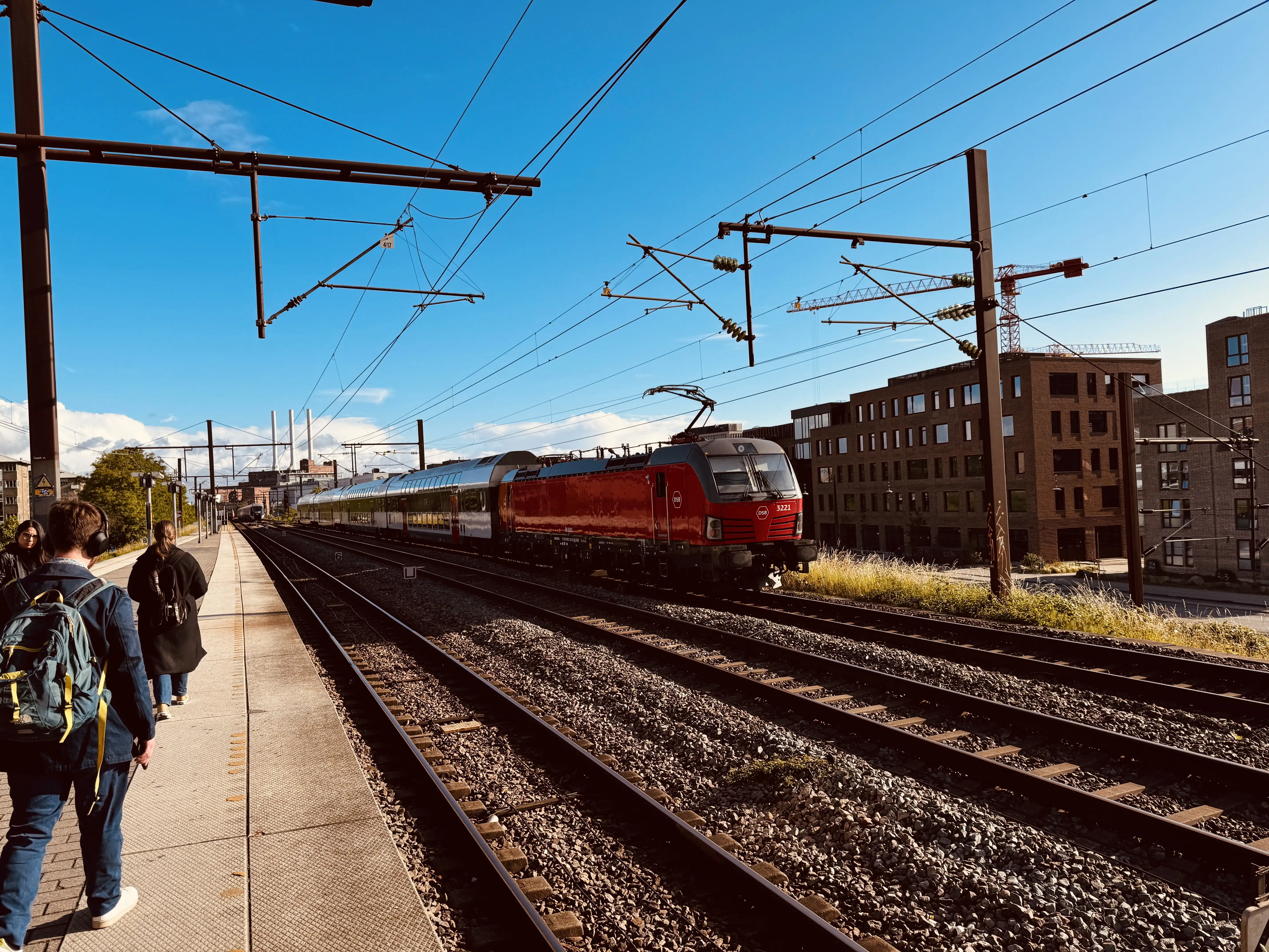 Billede af DSB EB 3221 fotograferet ud for Nordhavn S-togstrinbræt. Billede af DSB EB 3221 fotograferet ud for Nordhavn S-togstrinbræt.