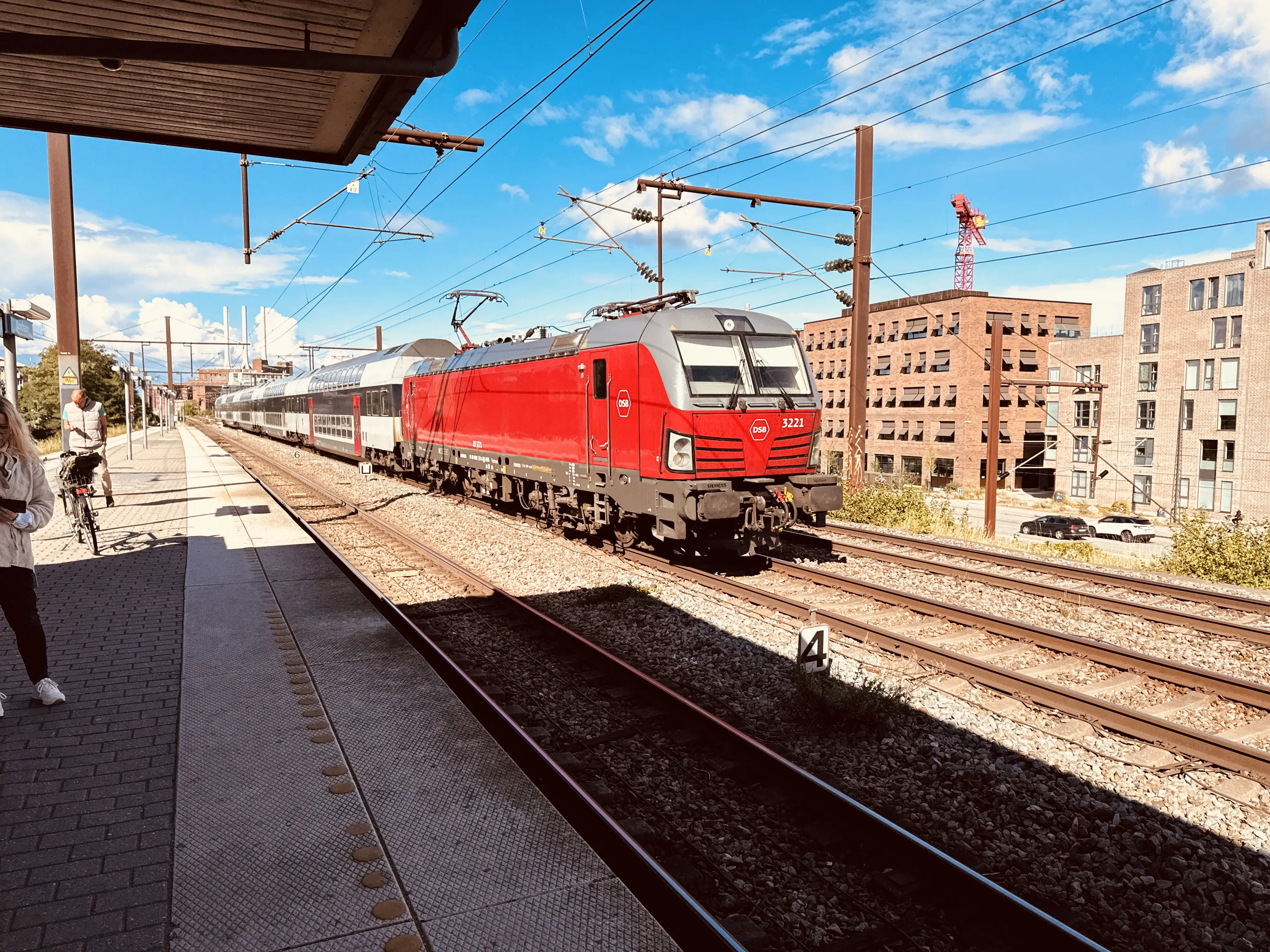 Billede af DSB EB 3221 fotograferet ud for Nordhavn S-togstrinbræt. Billede af DSB EB 3221 fotograferet ud for Nordhavn S-togstrinbræt.