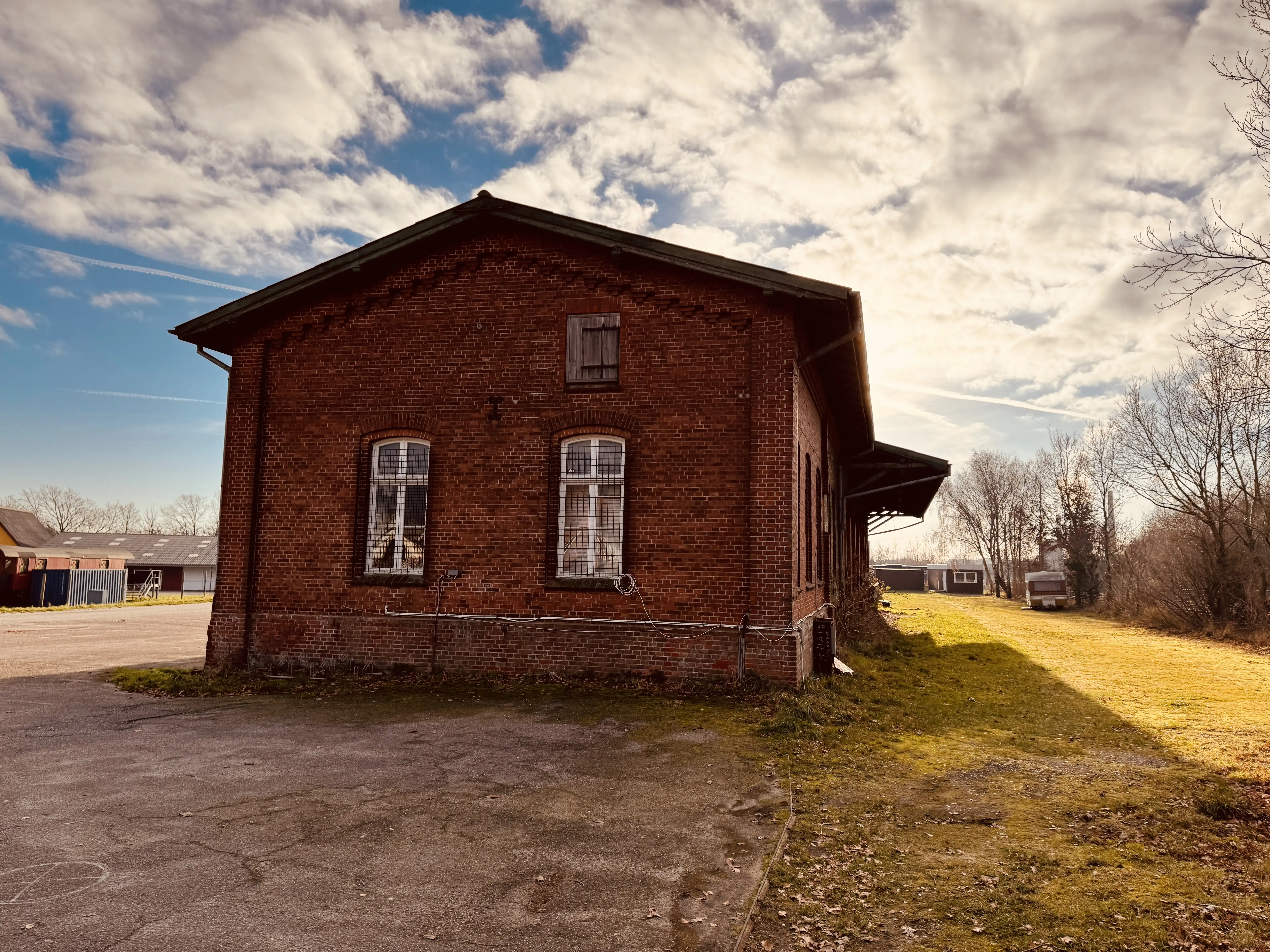 Billede af Tønder H Stations varehus.