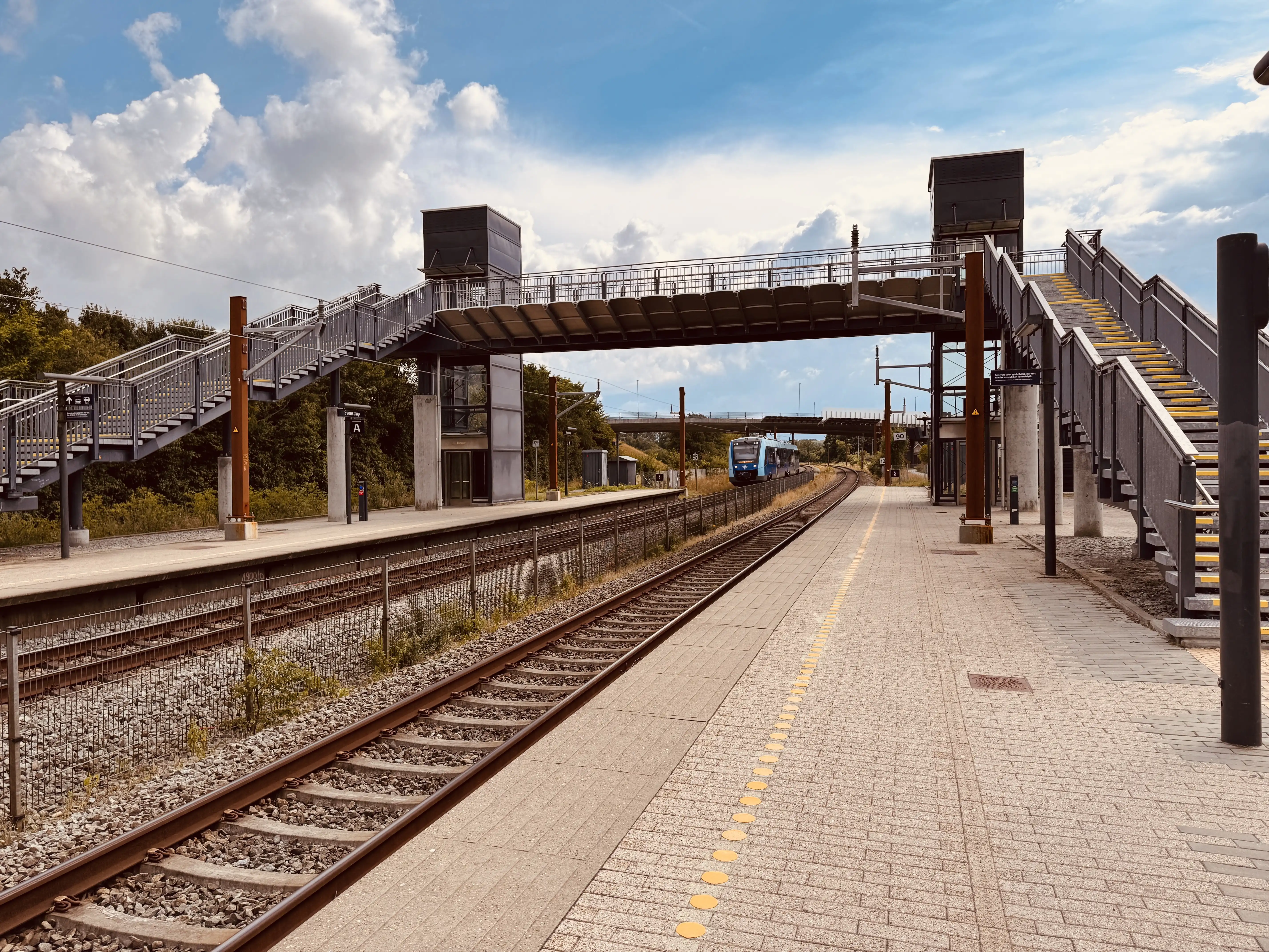 Billede af Svenstrup (Jylland) Trinbræt. Billede af Svenstrup (Jylland) Trinbræt.