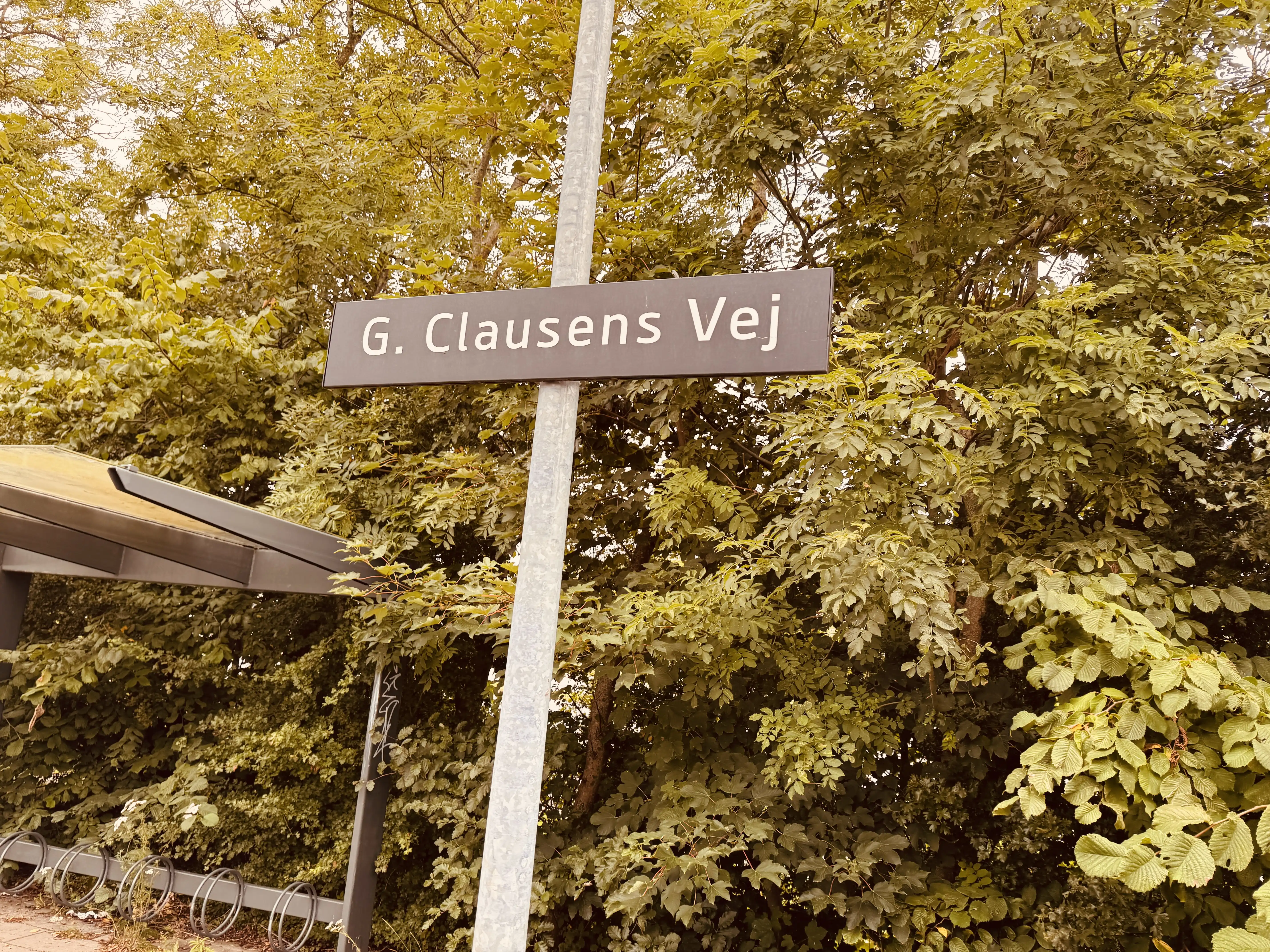 Billede af Gunnar Clausensvej Letbanestation. Billede af Gunnar Clausensvej Letbanestation.